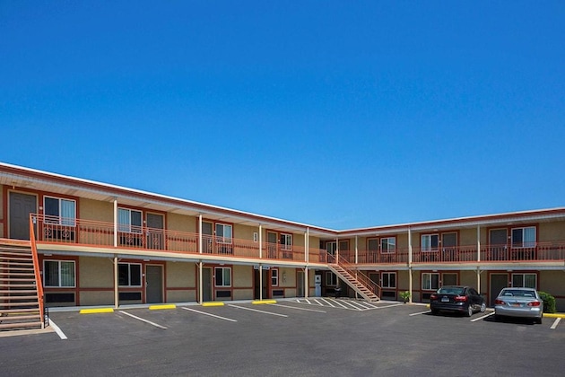 Gallery - Econo Lodge Hurricane Zion Park Area
