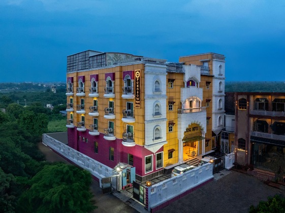 Gallery - Foxoso Taj View Hotel