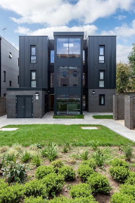 Gallery - Queen’S Drive Aparthotel