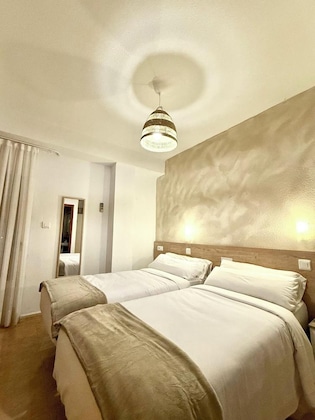 Gallery - Hostal El Altet