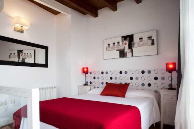 Gallery - Castellar Apartments