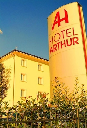 Gallery - Hotel Arthur
