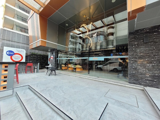 Gallery - Citrus Sukhumvit 13 Nana Bangkok By Compass Hospitality