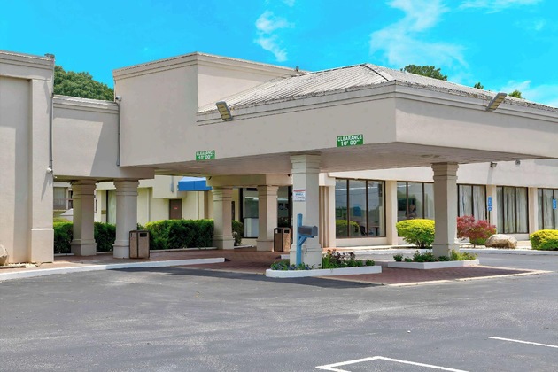 Gallery - Motel 6 Conyers