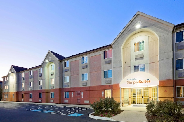 Gallery - Sonesta Simply Suites Philadelphia Mount Laurel