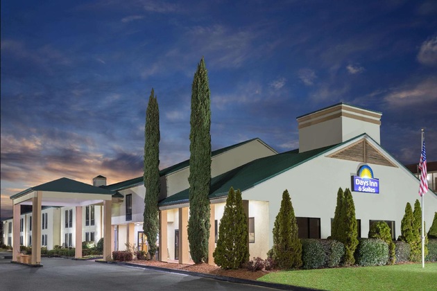Gallery - Days Inn & Suites By Wyndham Norcross