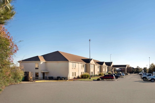 Gallery - Super 8 By Wyndham Olive Branch