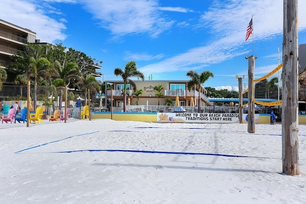 Gallery - Plaza Beach Hotel Beachfront Resort