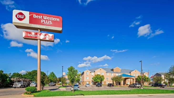 Gallery - Best Western Plus Cutting Horse Inn & Suites