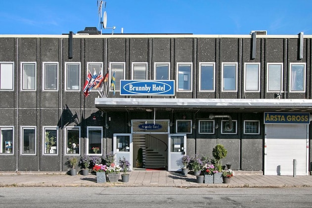 Gallery - Brunnby