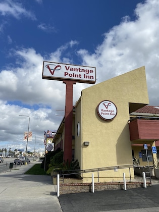 Gallery - Vantage Point Inn Woodland Hills
