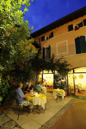 Gallery - San Filis