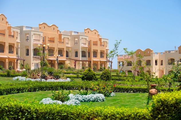 Gallery - Concorde Moreen Beach Resort & Spa
