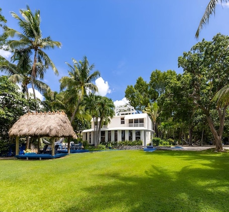 Gallery - Azul Del Mar