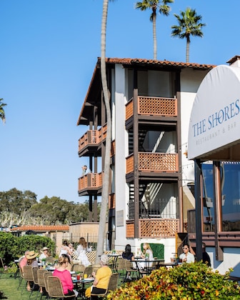 Gallery - La Jolla Shores Hotel