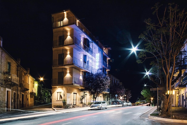 Gallery - Hotel dei 7