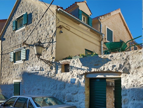 Gallery - Divota Apartment Hotel