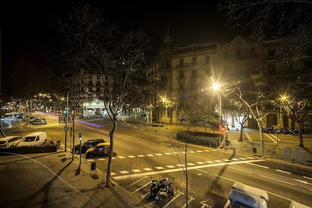 Gallery - 360 Hostel Barcelona Arts&Culture