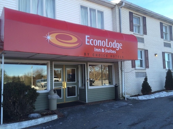 Gallery - Econo Lodge Airport