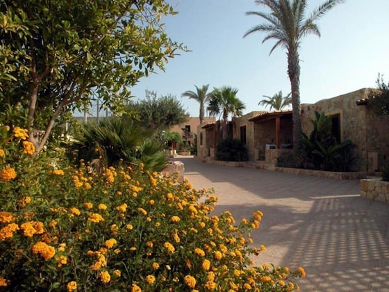 Gallery - Oasis Hotel Residence & Resort