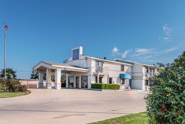 Gallery - Motel 6 Lancaster, Tx - Desoto - Lancaster