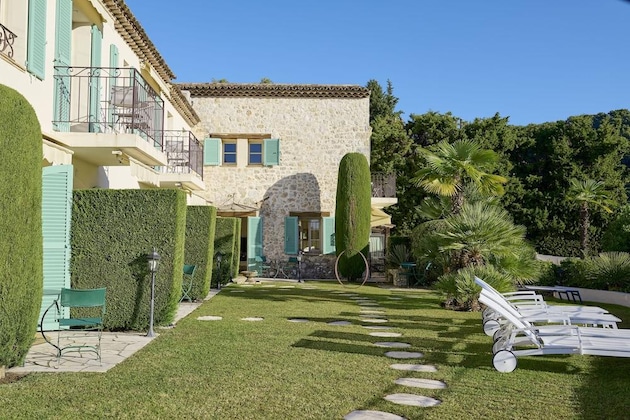 Gallery - La Grande Bastide