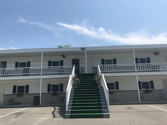 Gallery - Atlantic Coast Inn