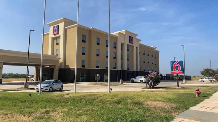 Gallery - Quality Inn & Suites