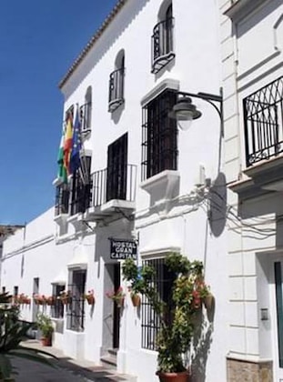 Gallery - Hostal Gran Capitan