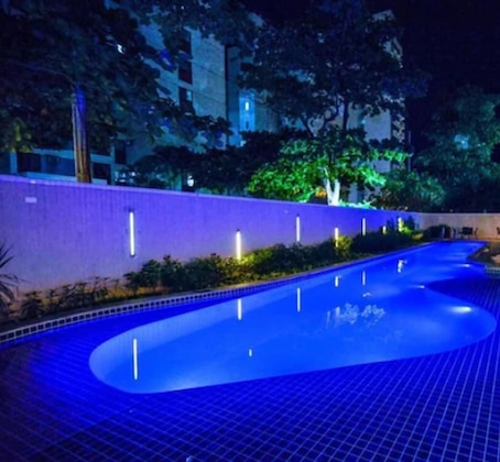 Gallery - Flats At Beach Class Convention By Yolo
