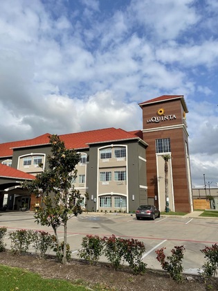 Gallery - La Quinta Inn & Suites By Wyndham Port Arthur