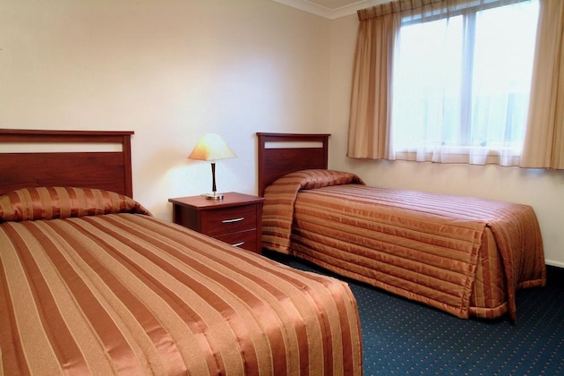 Gallery - Emerald Spa Motor Inn