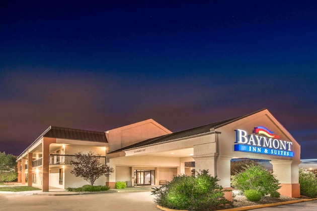 Gallery - Baymont By Wyndham Topeka