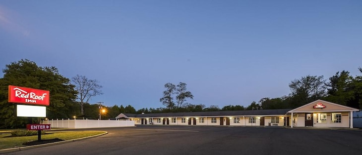 Gallery - Red Roof Inn Neptune - Jersey Shore