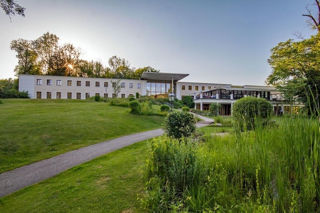 Gallery - Schlosspark Mauerbach