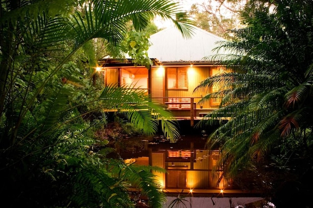 Gallery - Hunchy Hideaway