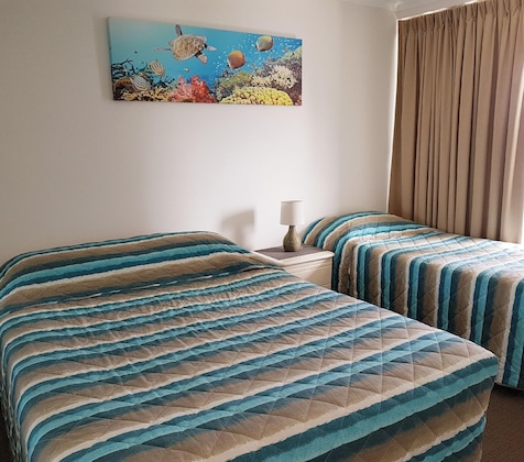 Gallery - Baronnet Apartments