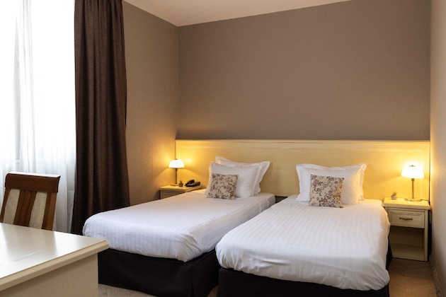 Gallery - St George Hotel