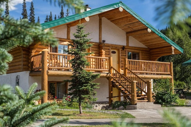 Gallery - Bell 2 Lodge