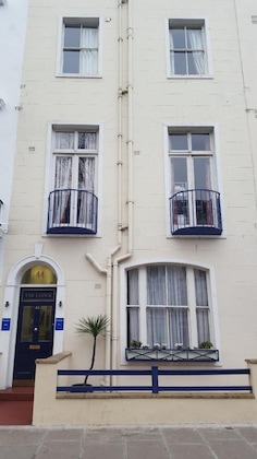 Gallery - Dolphin Inn