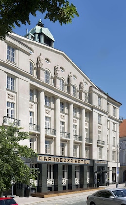 Gallery - Grandezza Hotel Luxury Palace