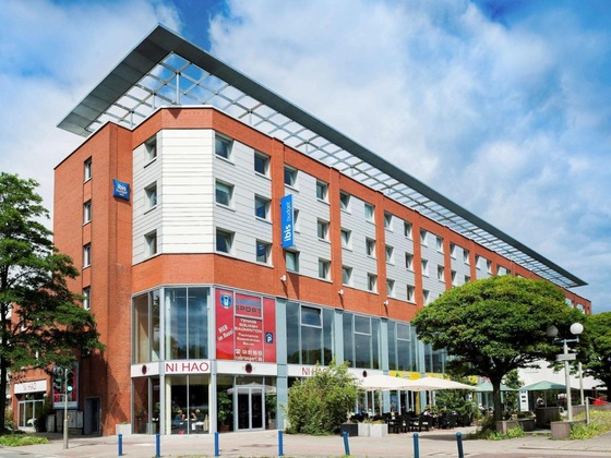 Gallery - Ibis Budget Hamburg City Ost