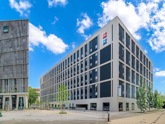 Gallery - Ibis Hamburg City