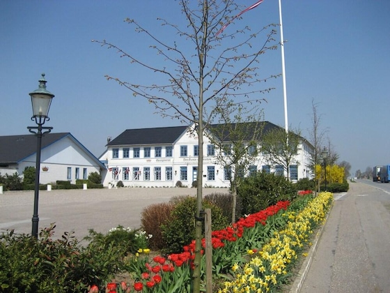 Gallery - Den Gamle Grænsekro