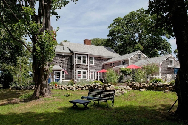 Gallery - Bursley Manor