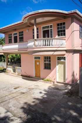 Gallery - Iso's Bed & Breakfast