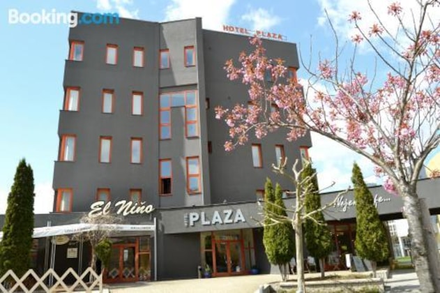Gallery - Hotel Plaza