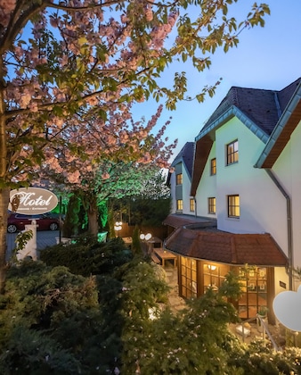 Gallery - Hotel Restaurant Zum Reussenstein