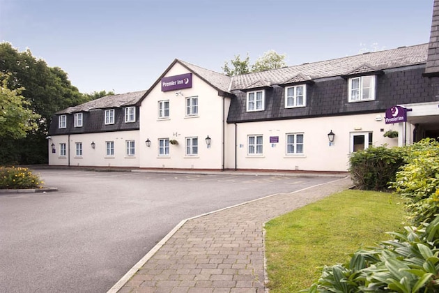 Gallery - Premier Inn Manchester (Heaton Park)