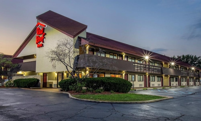 Gallery - Red Roof Inn Detroit - Plymouth Canton